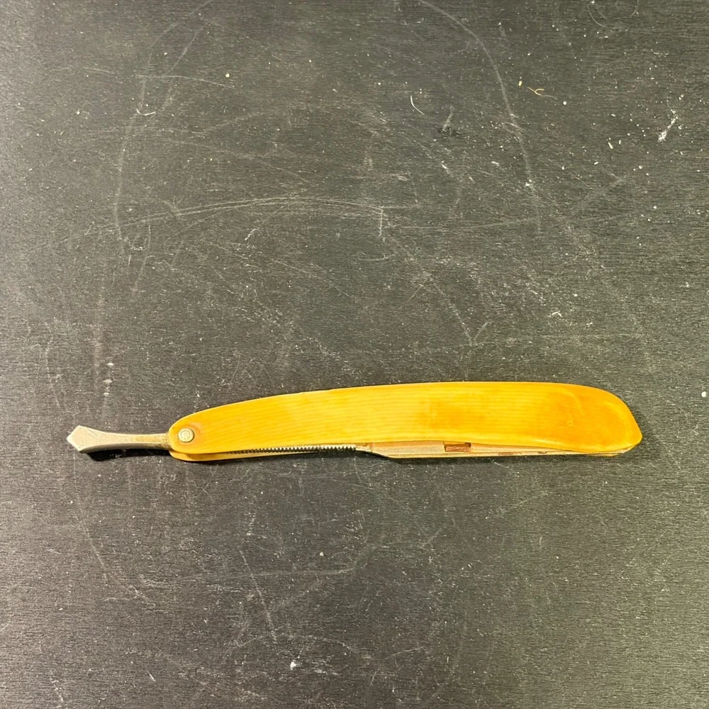 Vintage 1911 Patent Straight Razor Butterscotch Handle Made in USA Antique